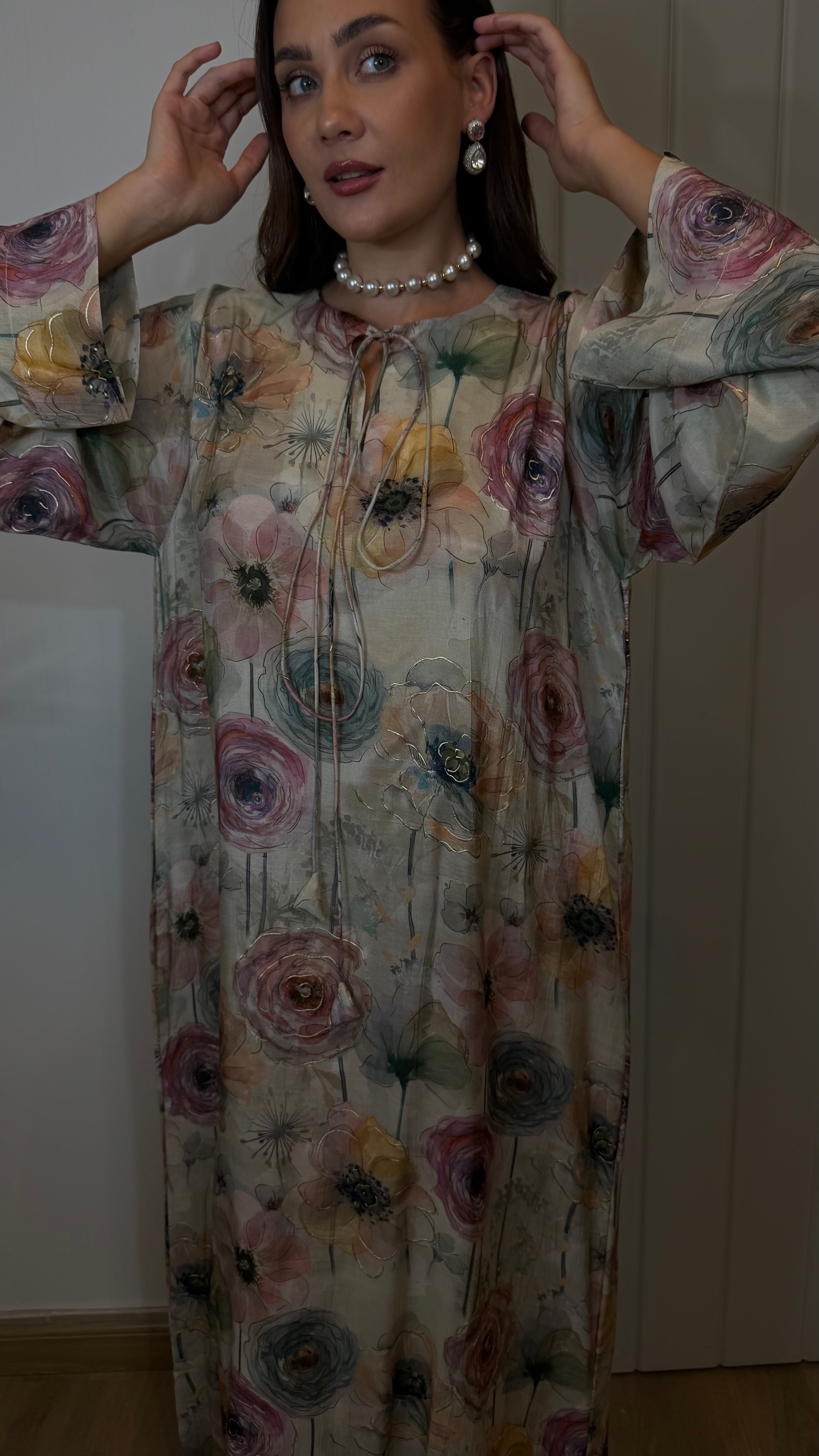 Jalabiya- Gray Floral