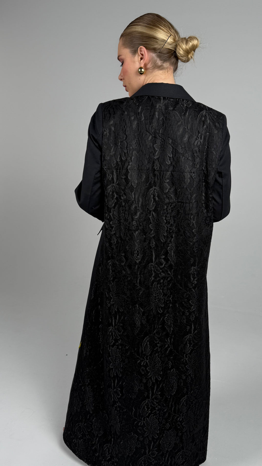 Talk To My Back Blazer- Black Dantiel