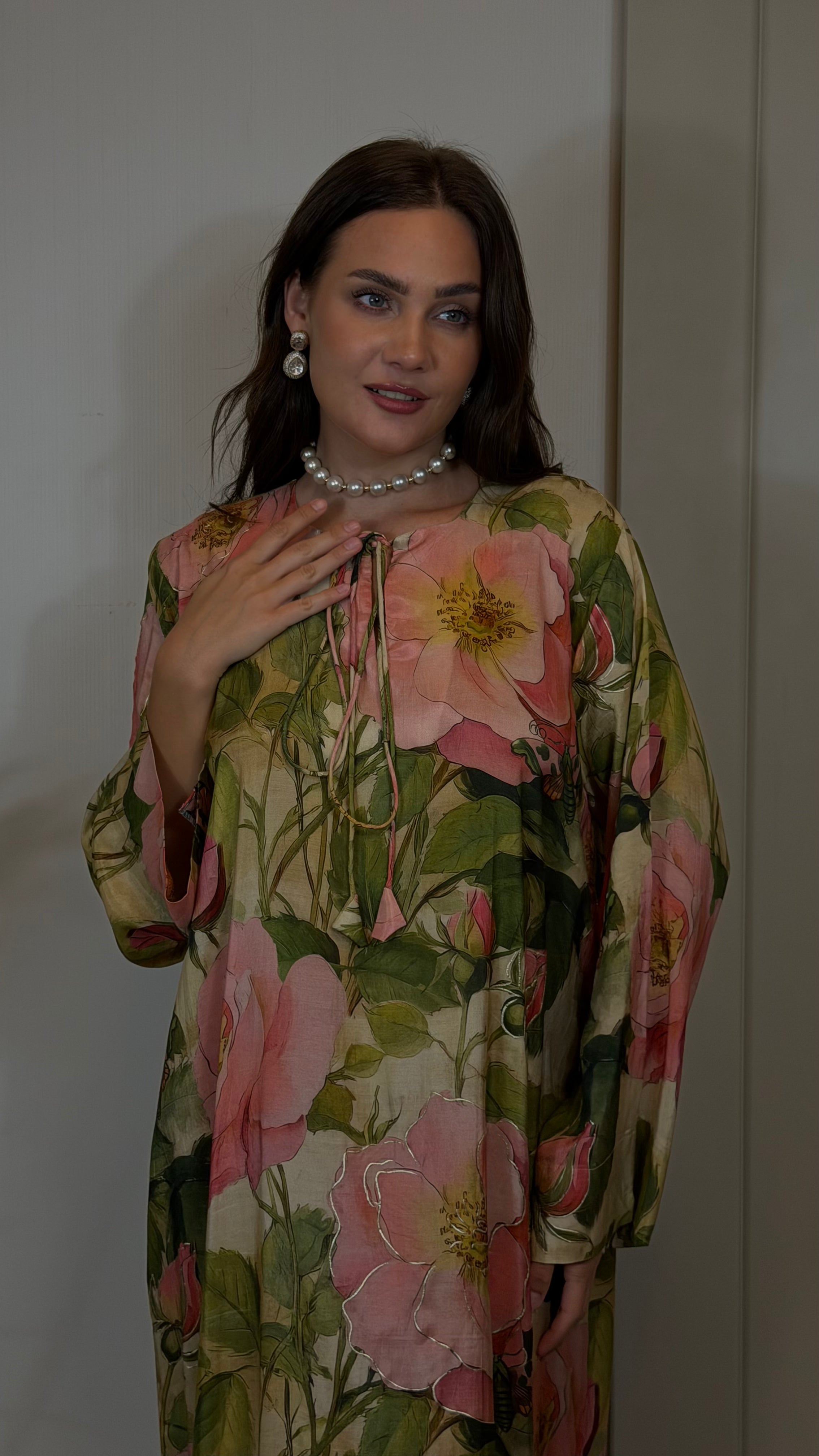 Jalabiya- Butterfly Garden