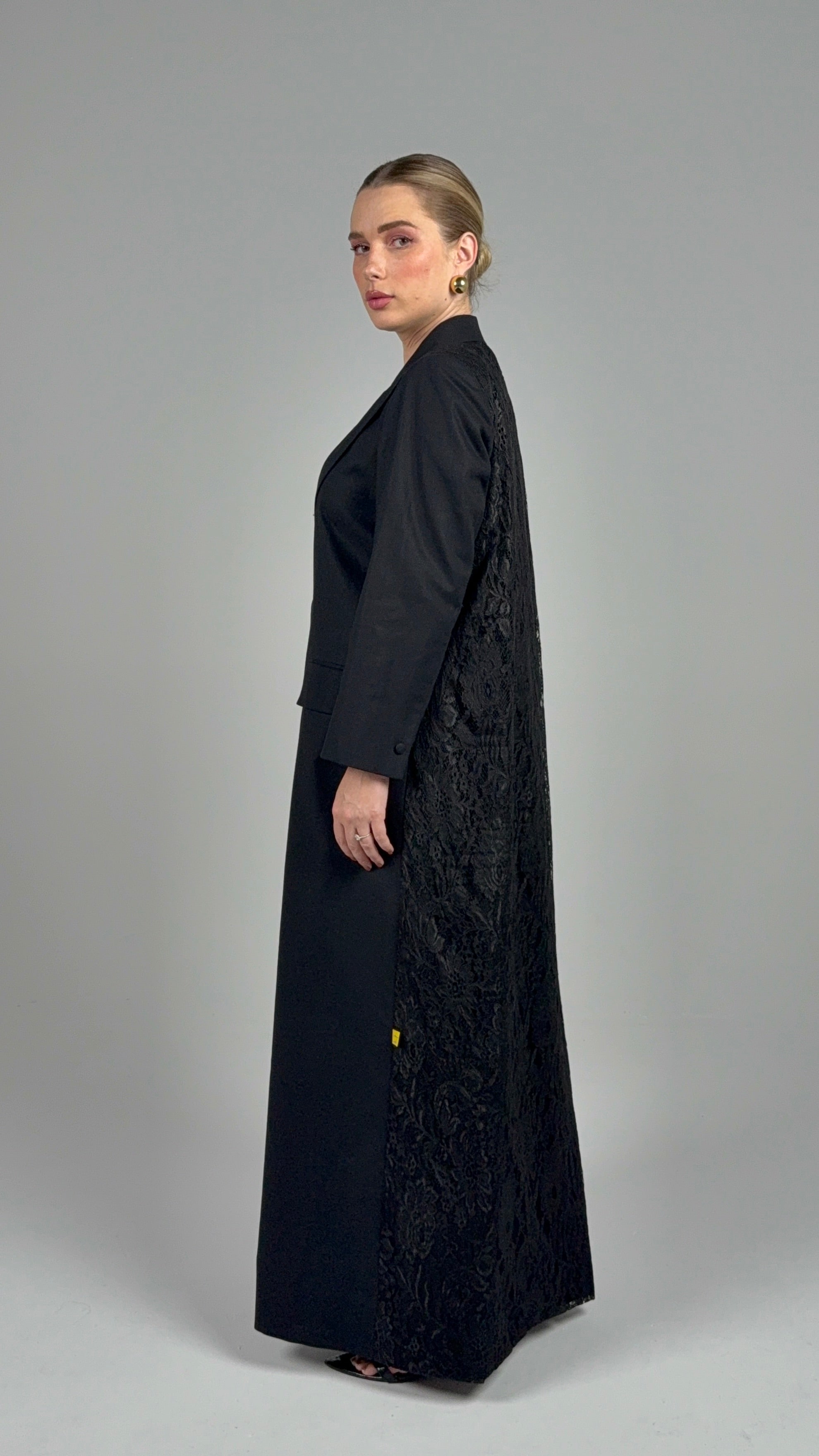 Talk To My Back Blazer- Black Dantiel