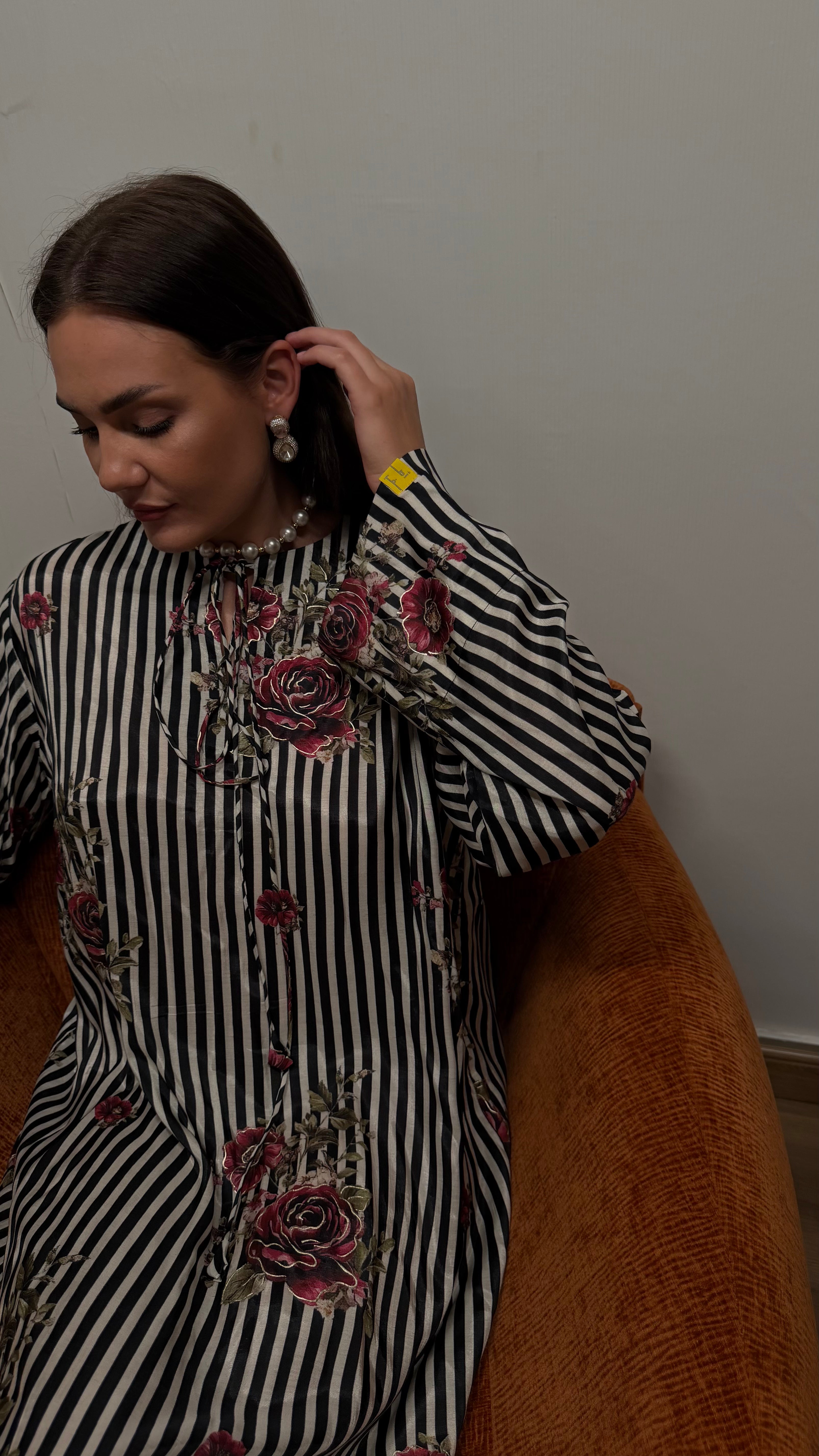 Jalabiya- Floral Strips