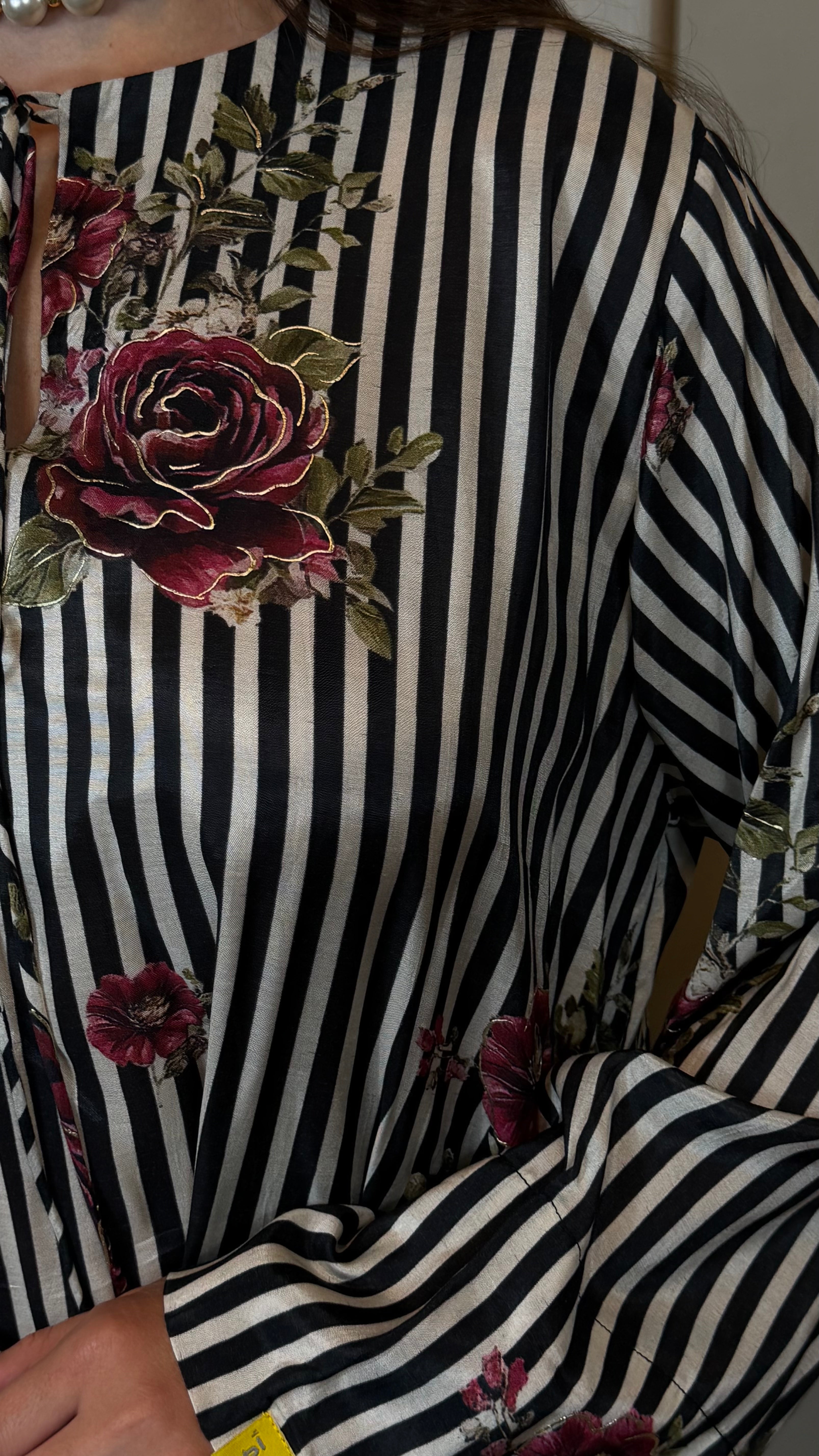 Jalabiya- Floral Strips