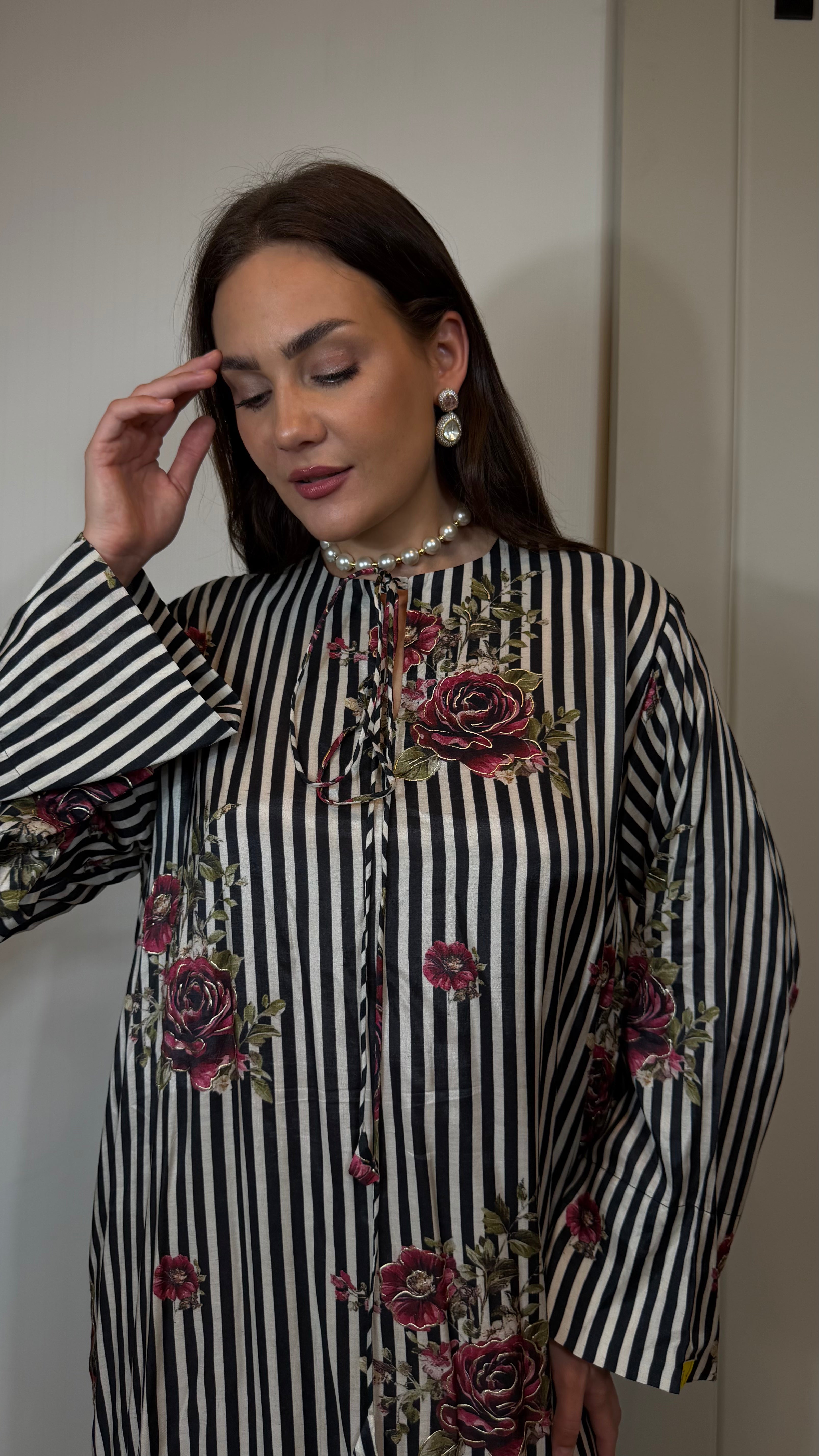 Jalabiya- Floral Strips