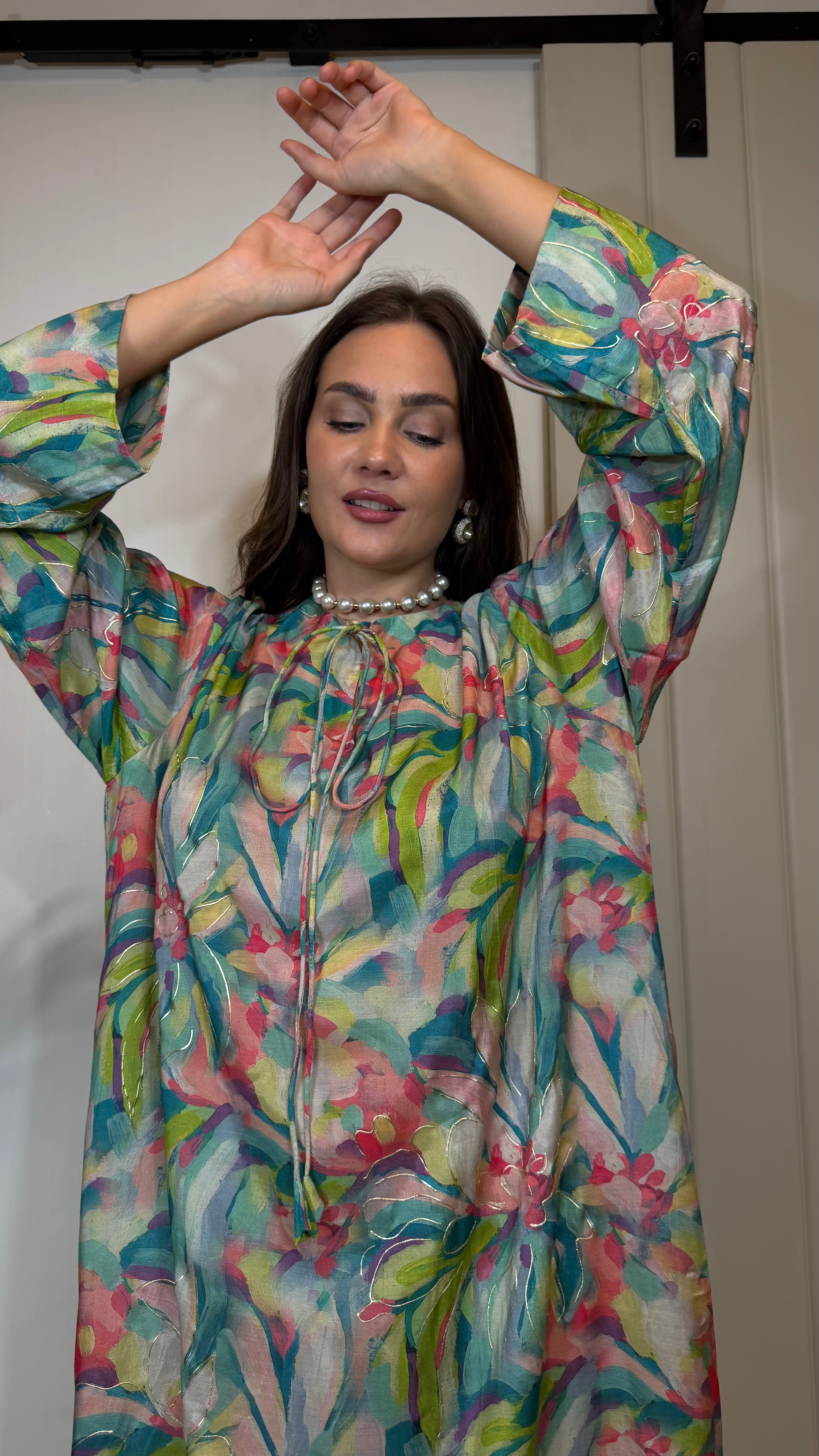 Jalabiya- Green Abstract