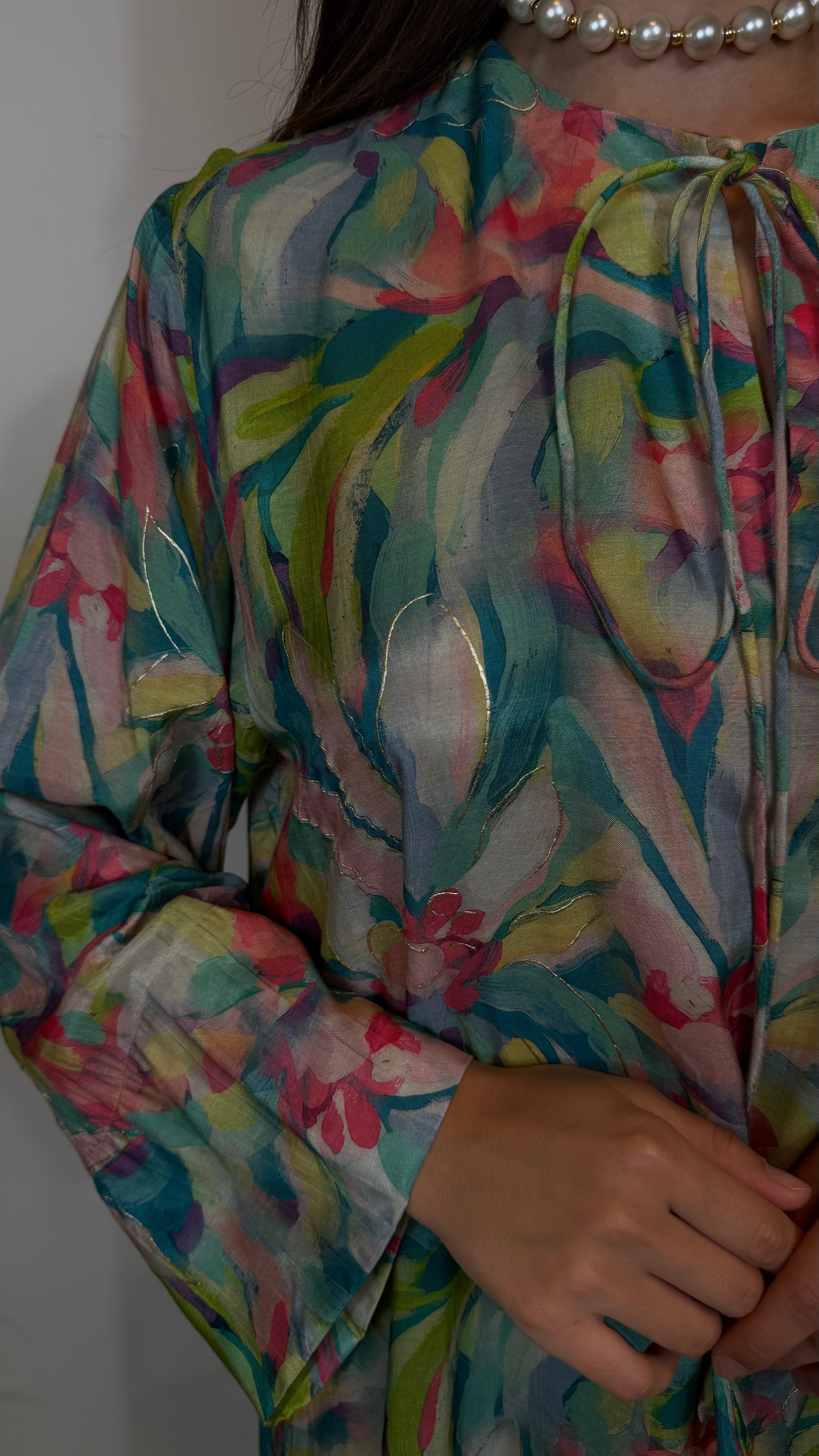 Jalabiya- Green Abstract