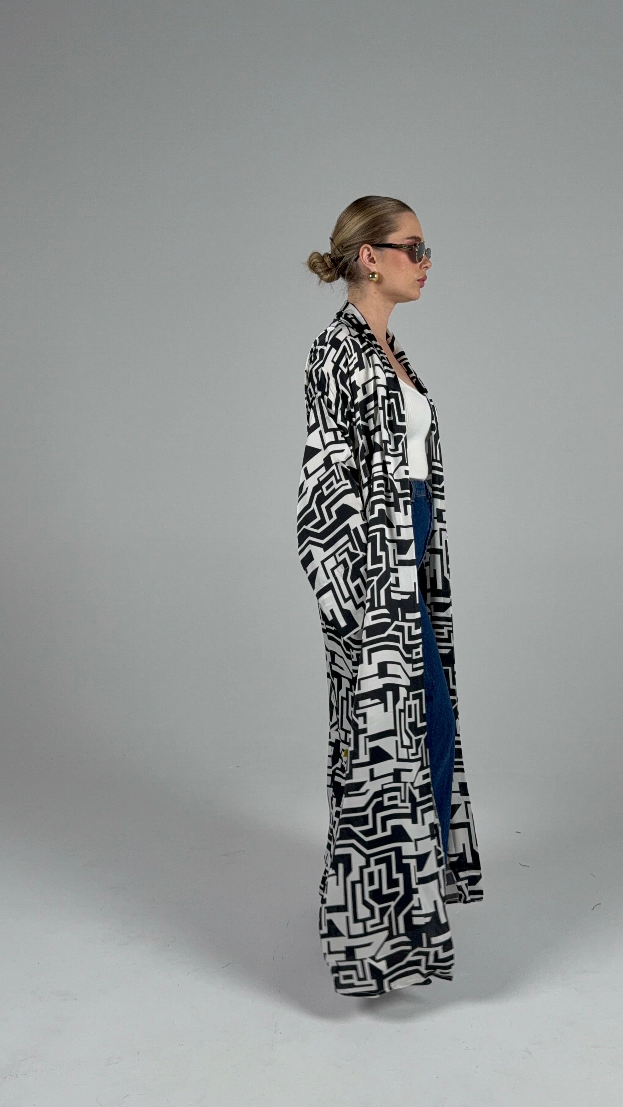 Pocket Abaya-Geometry