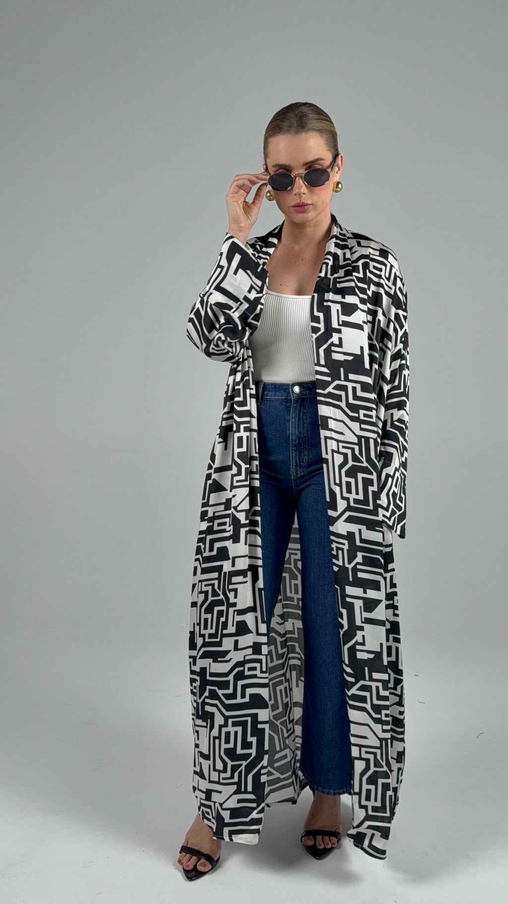 Pocket Abaya-Geometry